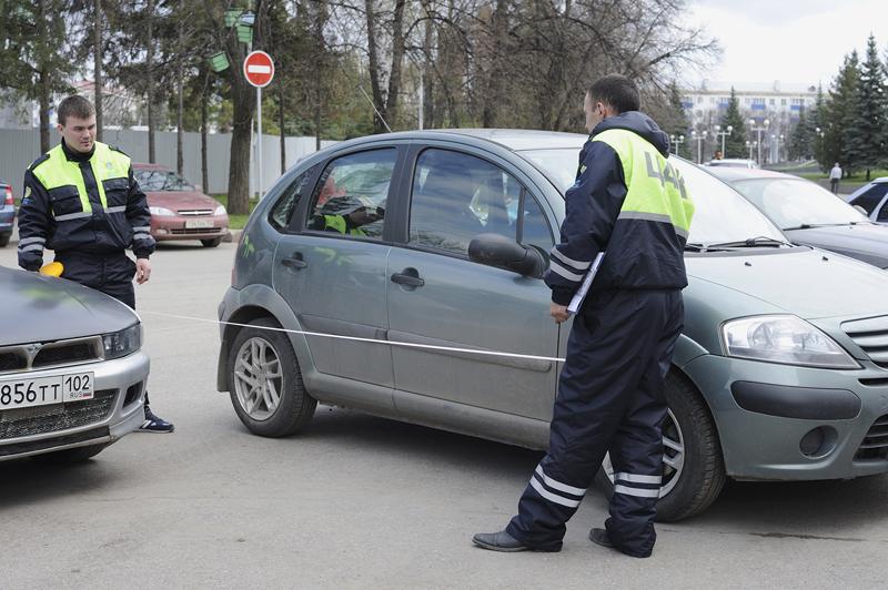 Кто оплачивает аварийного комиссара при дтп